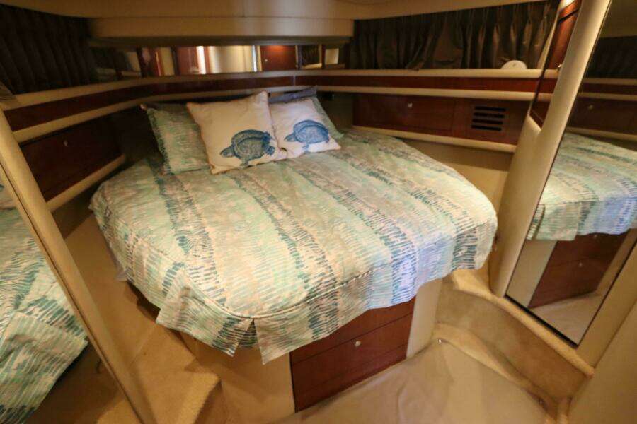 2003 Sea Ray 450 Express Bridge