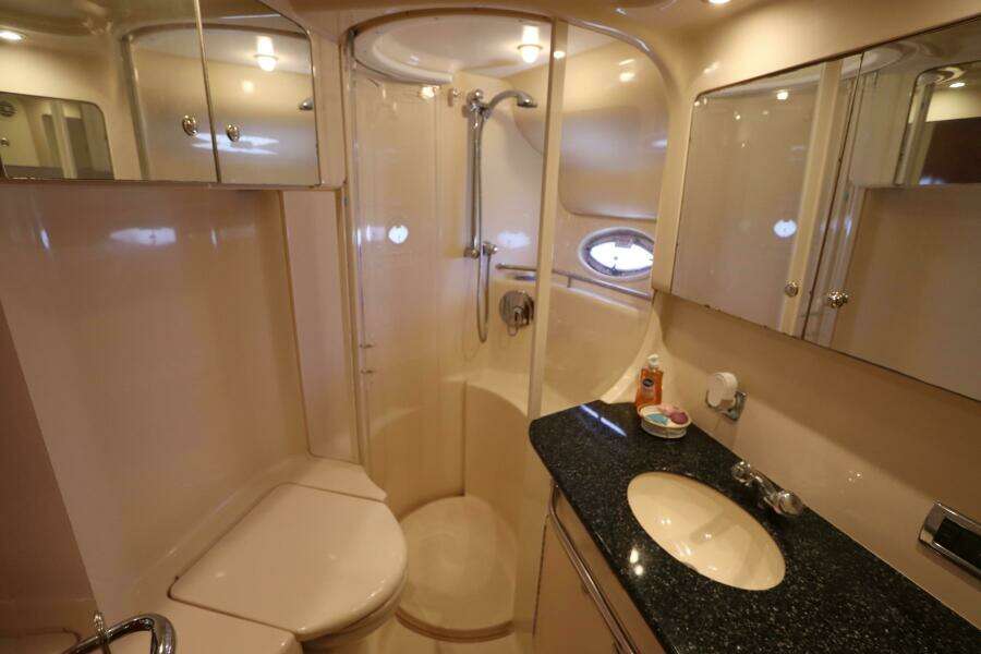 2003 Sea Ray 450 Express Bridge