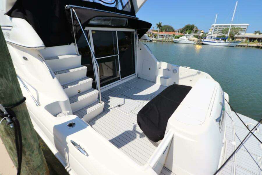 2003 Sea Ray 450 Express Bridge