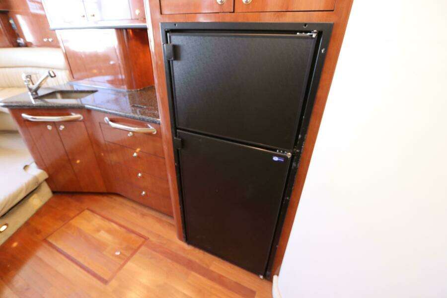 2003 Sea Ray 450 Express Bridge