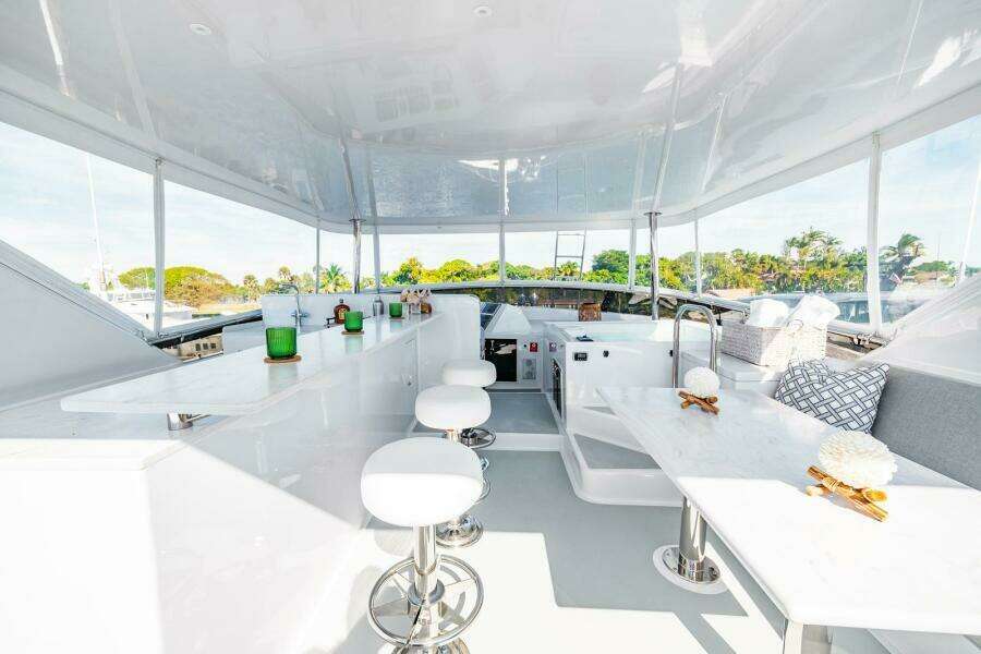 Flybridge Looking Forward  