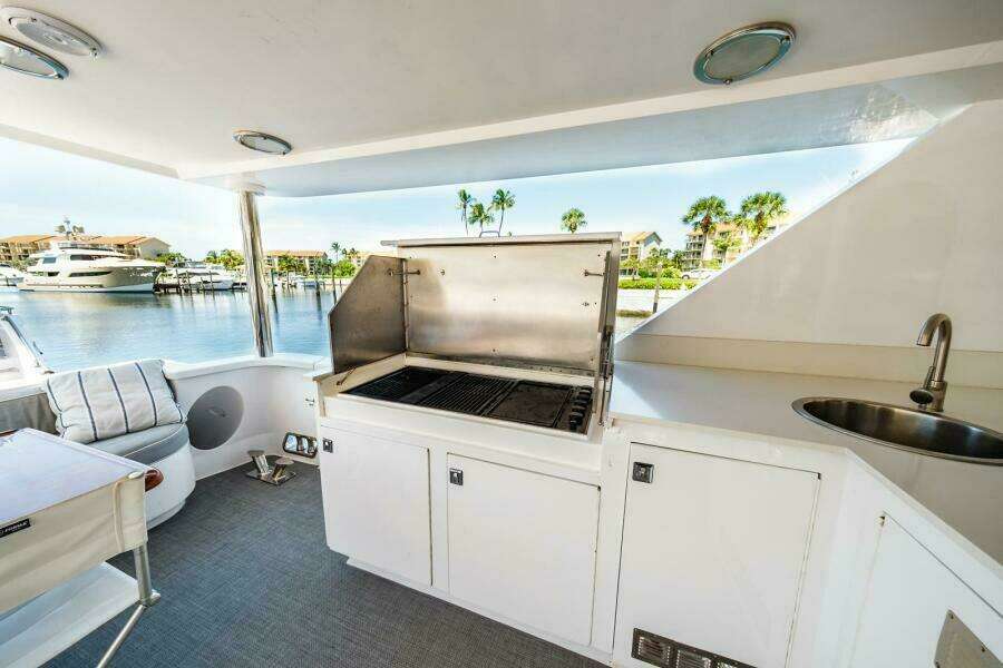 Aft Deck Grill   