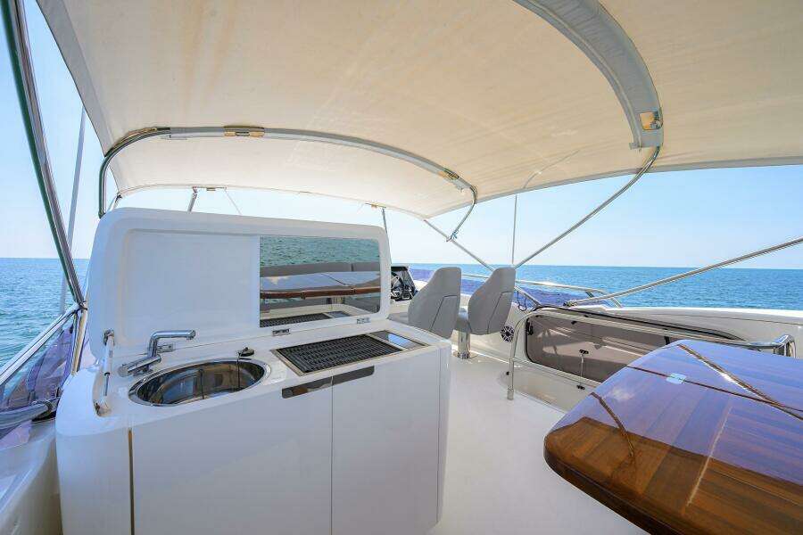 Princess F49 Chill- Flybridge