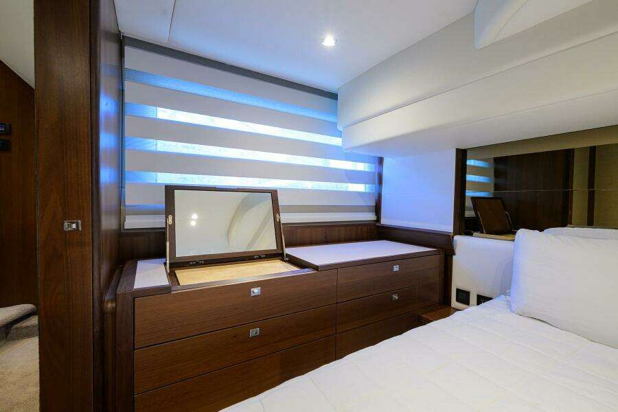 Princess F49 Chill- Master Stateroom