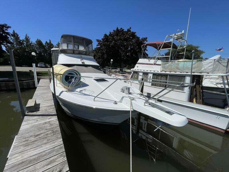 1994 Silverton 34 Motor Yacht
