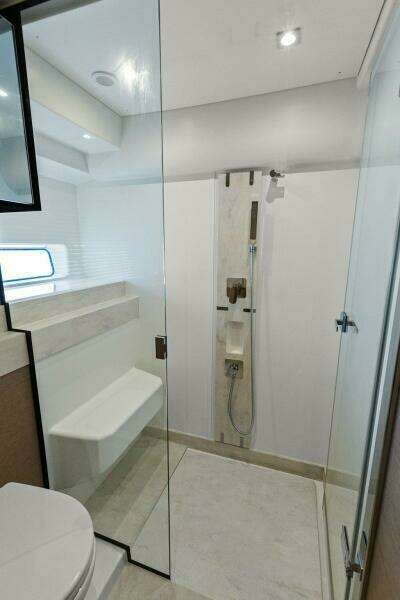 2022 59 Prestige Flybridge - How Sweet It Its - VIP Head