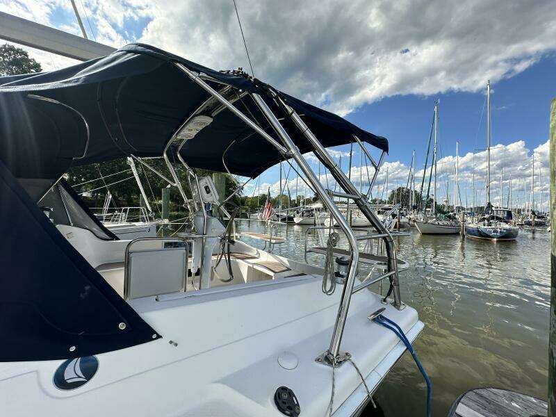 2006 Hunter 38