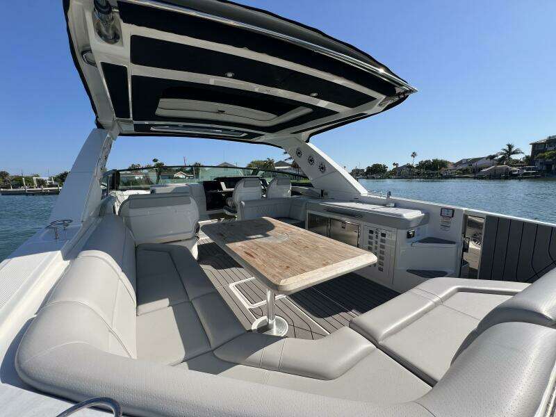 2022 Sea Ray SLX 400 OB