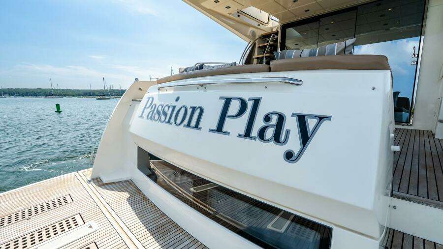 2014 Prestige 550 Flybridge