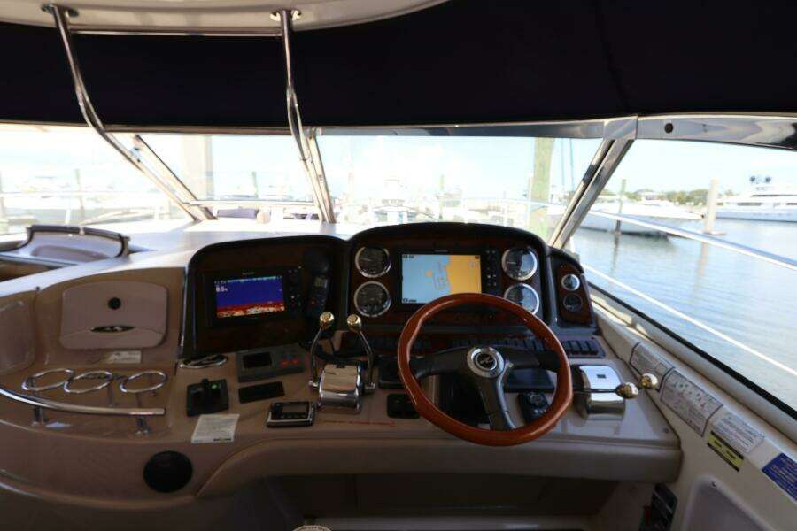 2004 Sea Ray 420 Sundancer