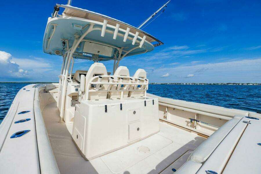 2016 Grady-White Canyon 336