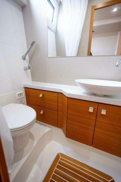 2023 Greenline 48 Fly