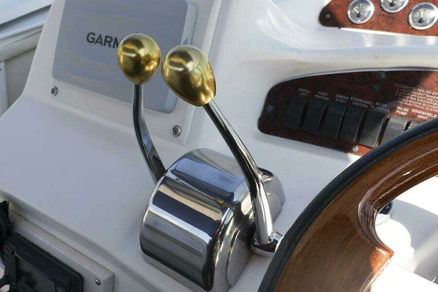 2001 Sea Ray 340 Sundancer