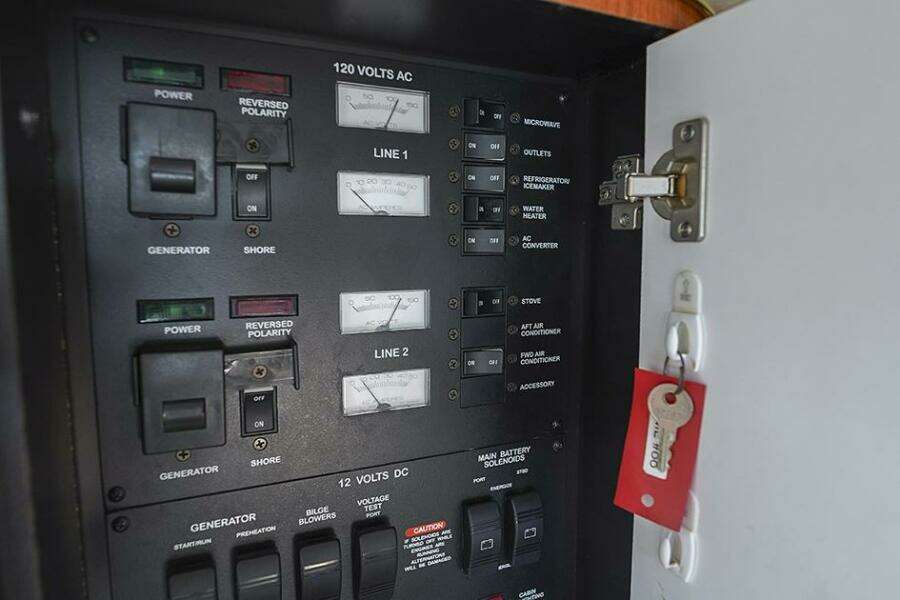 2001 Sea Ray 340 Sundancer