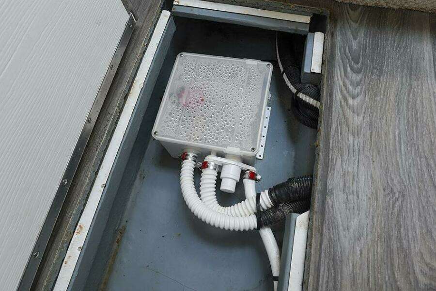 2001 Sea Ray 340 Sundancer