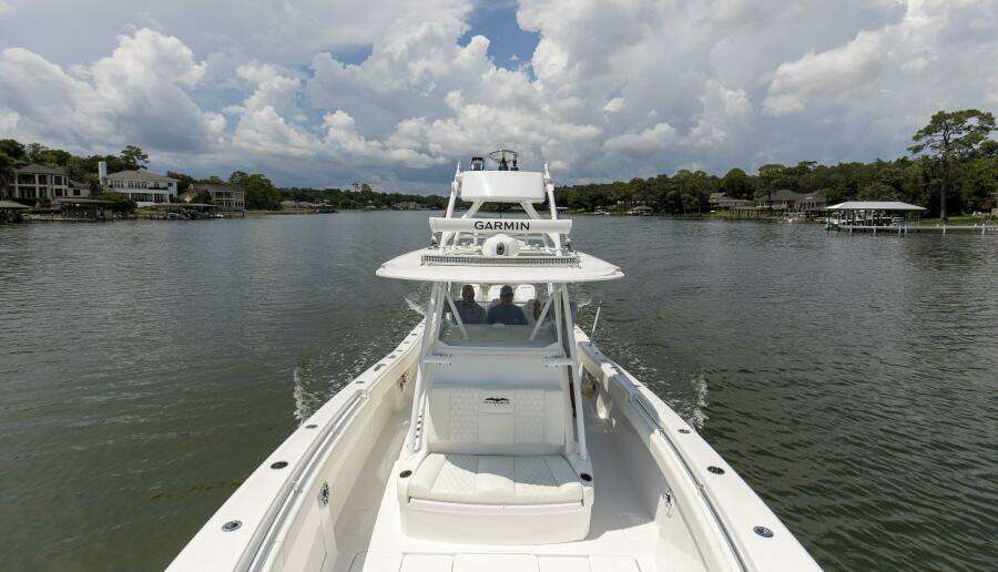 2020 Invincible 39 Open Fisherman Tower (2)