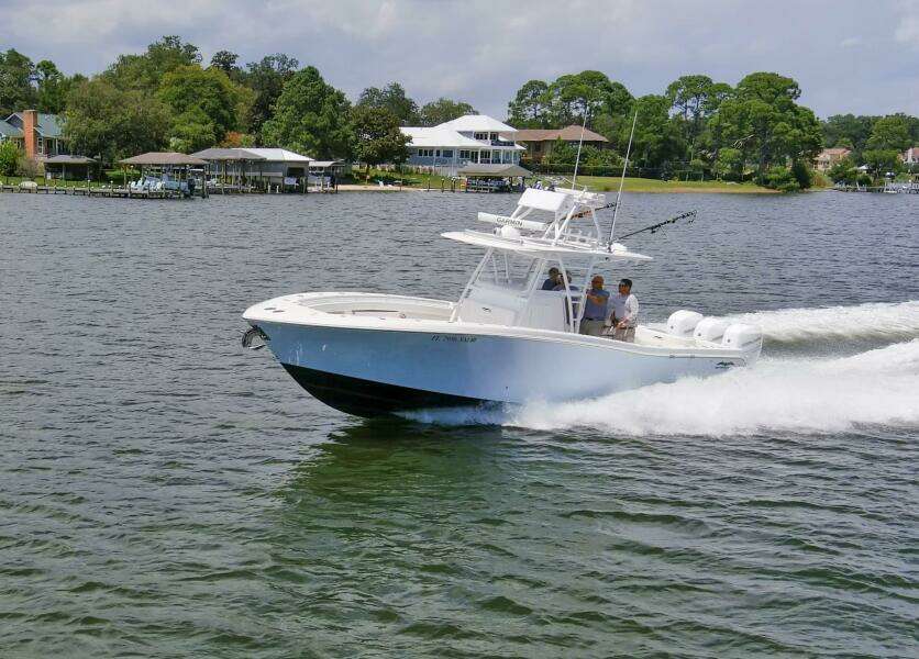 2020 Invincible 39 Open Fisherman Exterior Profiles (9)