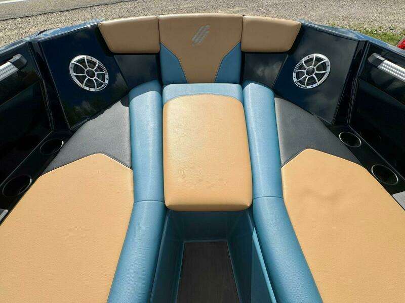 2020 ATX Surf Boats 24 Type S