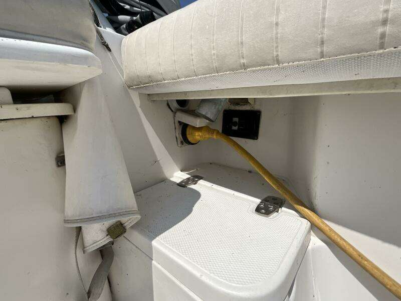 2001 Rampage Rampage 30 Express Open