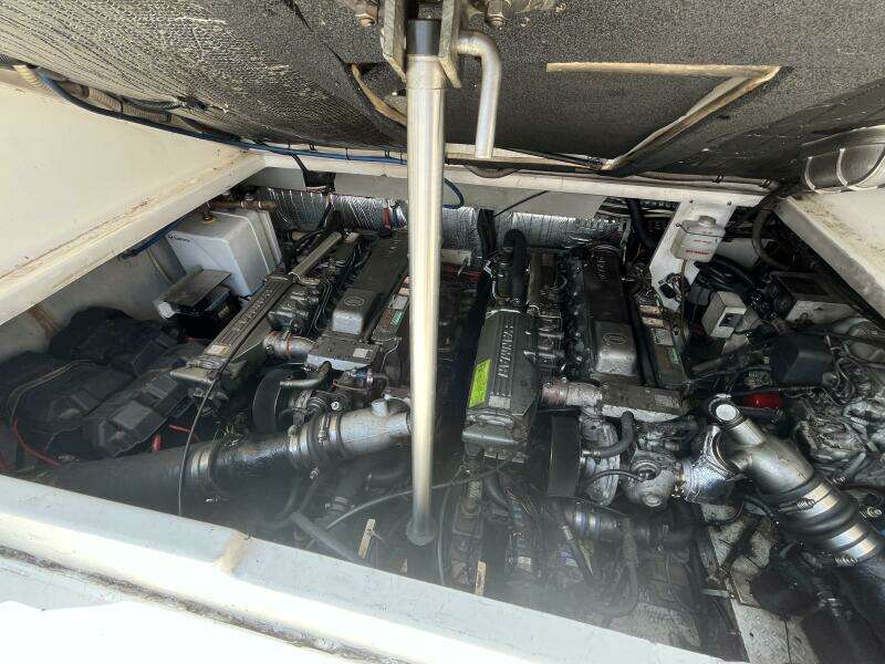 2001 Rampage Rampage 30 Express Open