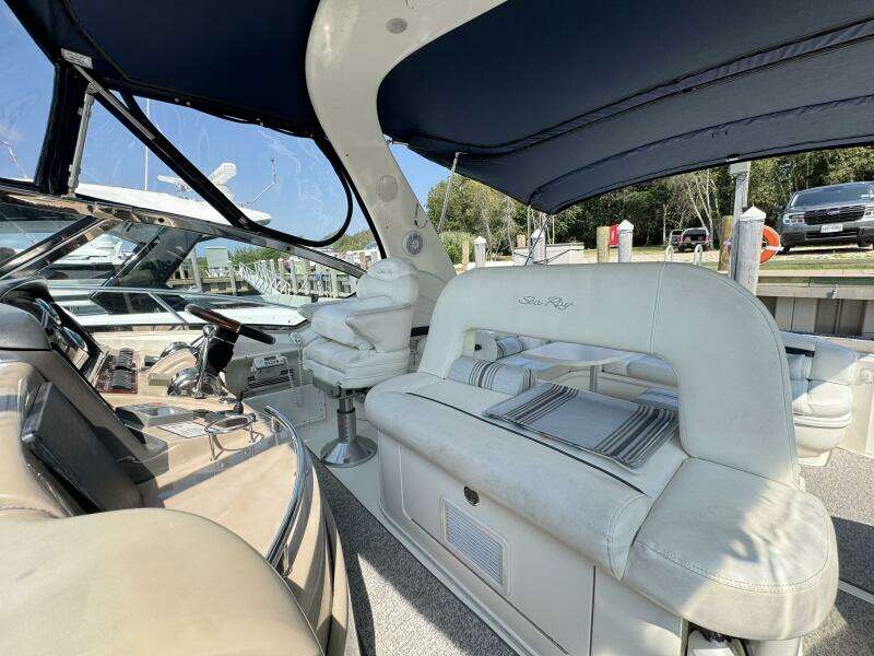 2003 Sea Ray 420 Sundancer