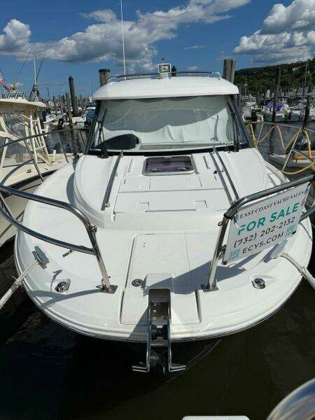 2021 Jeanneau NC 895