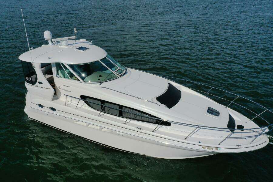 2004 Sea Ray 390 Motor Yacht