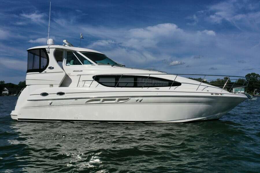 2004 Sea Ray 390 Motor Yacht