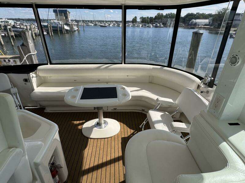 2004 Sea Ray 390 Motor Yacht