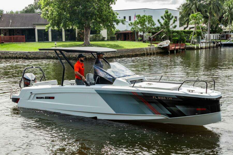 2023 Brabus SHADOW 300 CT