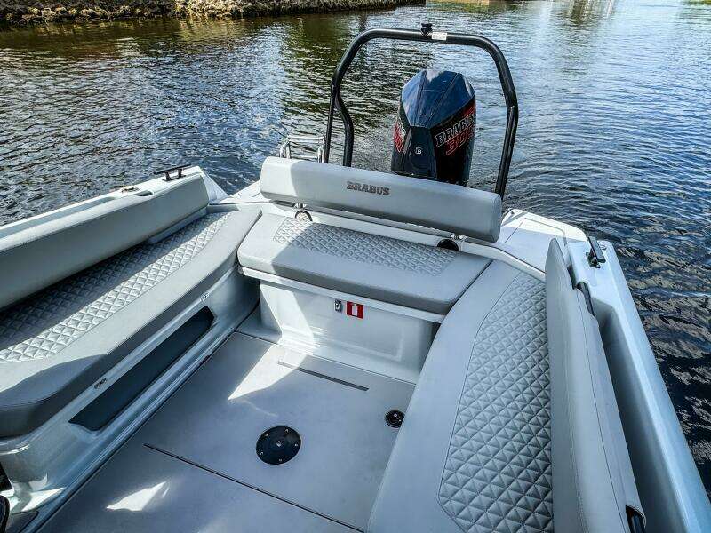 2023 Brabus SHADOW 300 CT