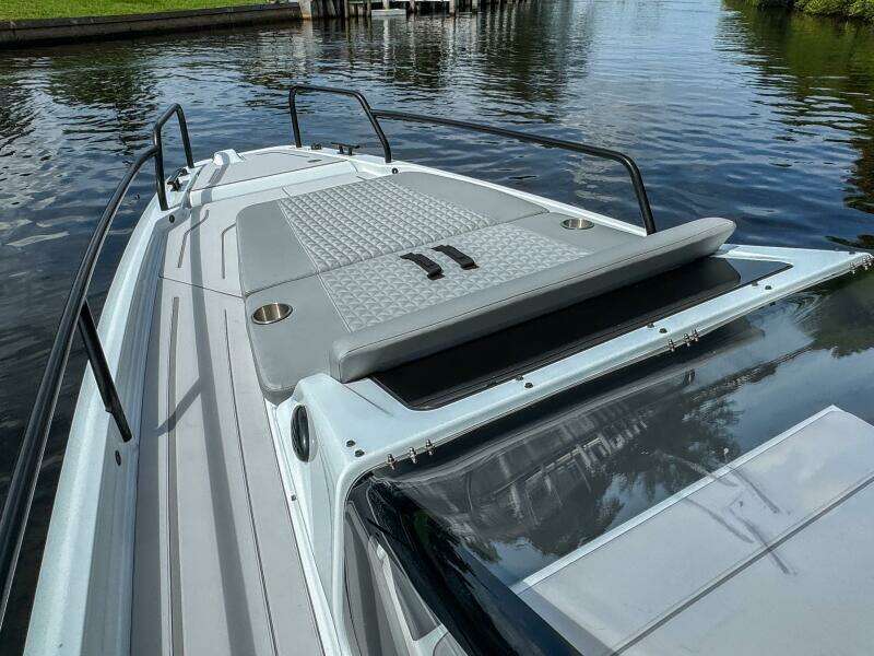 2023 Brabus SHADOW 300 CT