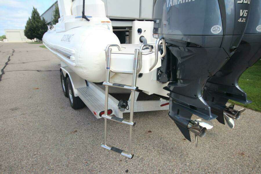 2024 Zodiac Medline 9 NEO