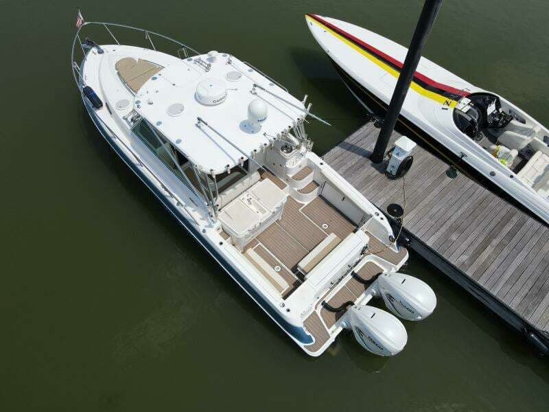 2009 Wellcraft 340 Coastal 