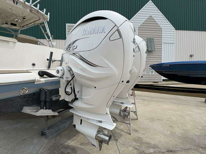 2009 Wellcraft 340 Coastal 