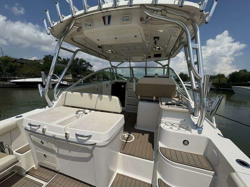 2009 Wellcraft 340 Coastal 
