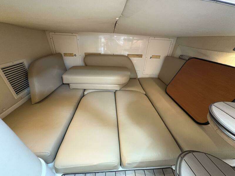 2009 Wellcraft 340 Coastal 