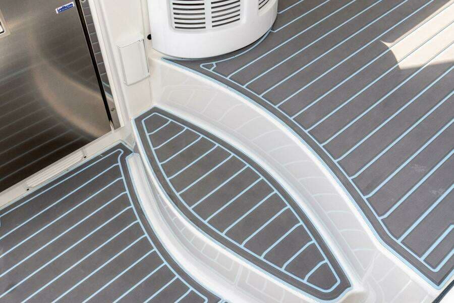 2018 Formula 37 Performance Cruiser