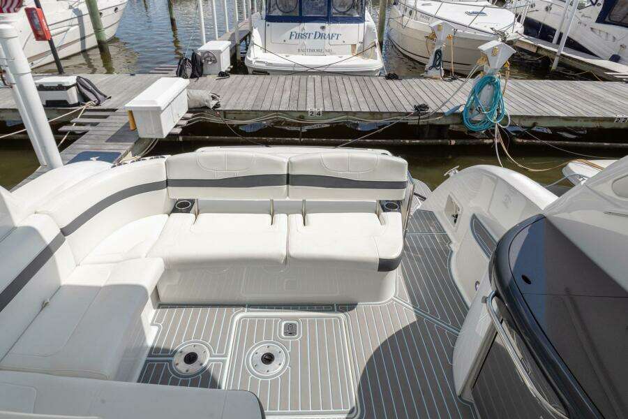 2018 Formula 37 Performance Cruiser