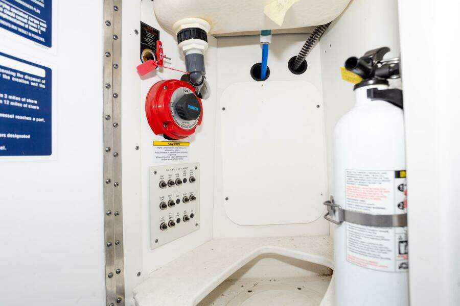 2018 Formula 37 Performance Cruiser