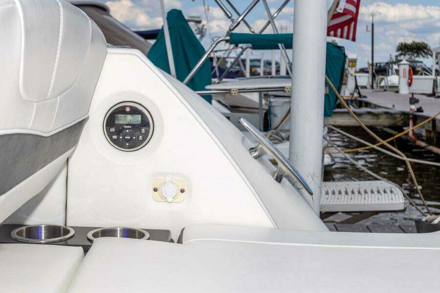 2018 Formula 37 Performance Cruiser