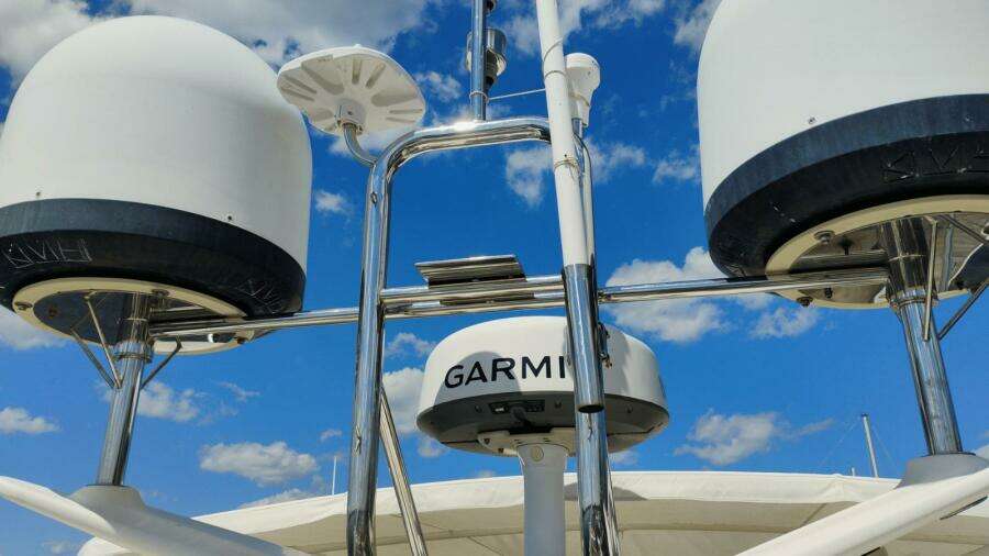 2001 Viking Princess 72