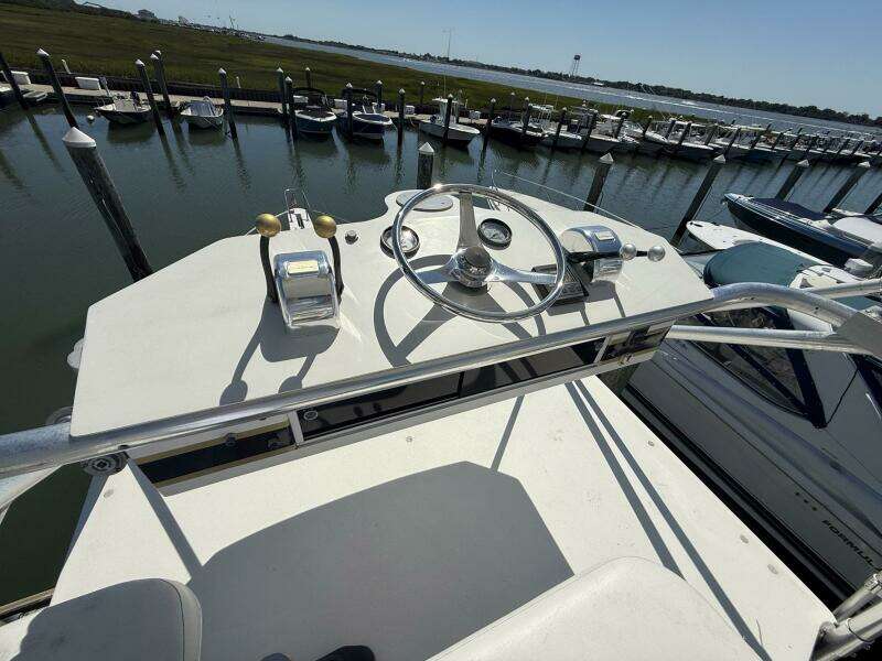 1997 Blackfin Combi 33