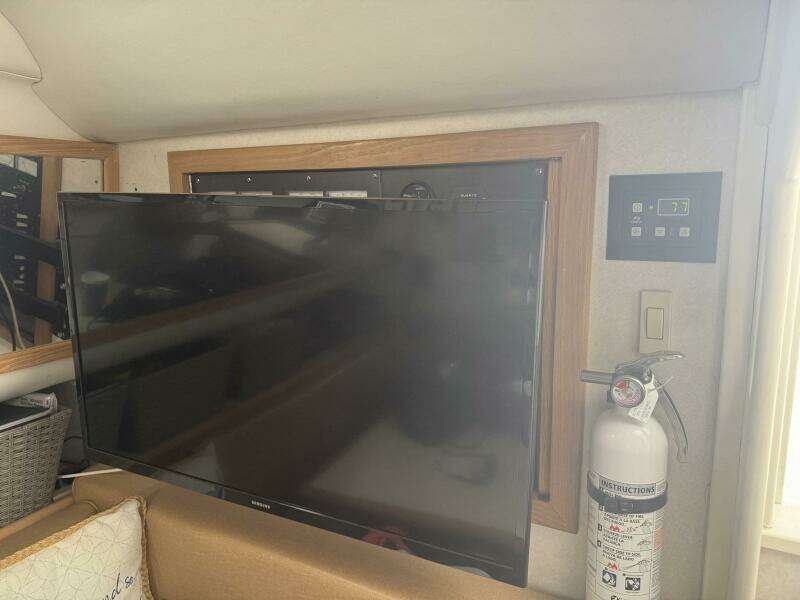 1997 Blackfin Combi 33