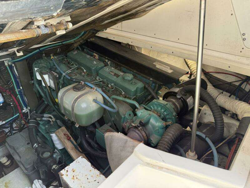 1997 Blackfin Combi 33