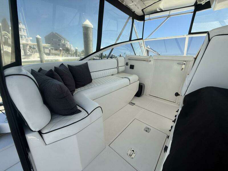 1997 Blackfin Combi 33