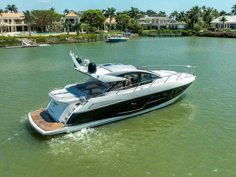 2018 Sunseeker Predator 57