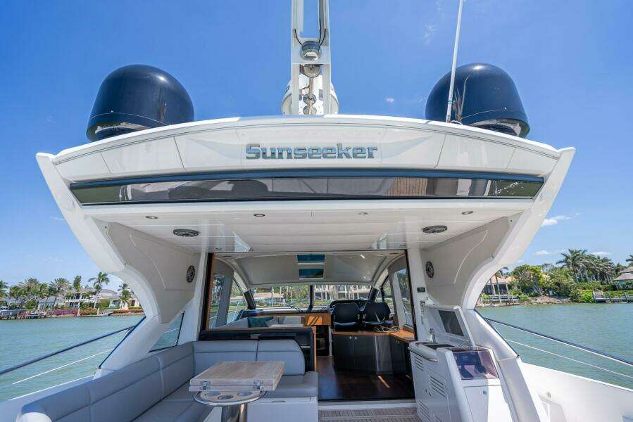 2018 Sunseeker Predator 57