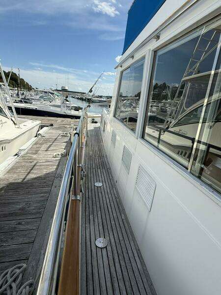 1999 Grand Banks 42 Classic