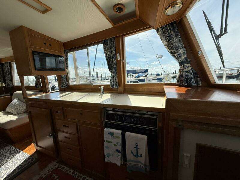 1999 Grand Banks 42 Classic